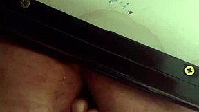 I love hot close-up anal play with big dildos