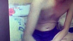 诱人帅哥勾引可爱兄弟网聊打飞机