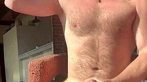 Flexing Muscle Shoots Massive Cumblaster Load
