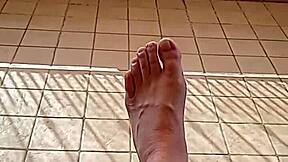 Want to see my feet?