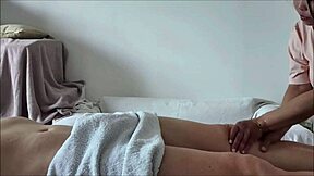 哟，今天按摩店6号房完整亚洲按摩玩精液