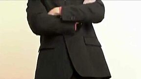 尤里·高乔展示巨鸡巴独秀