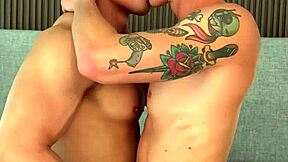 嫩仔科迪西亚内射笼中伊莱肖