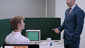 见过小鲜肉在工作中随意使用在Sexerance模仿秀吗？