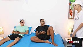 paulista 处理 carioca 猛男的狂野动作