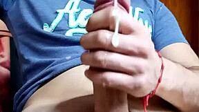 用巨大拉丁鸡巴操火辣的莱奇塔！