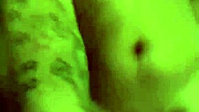 i jerking off solo in hotel room