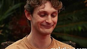 Twink Meets Prison Pal For Oral