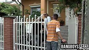 Buff Gay Hunk Banging And Gaping Horny Twinks Tight Ass