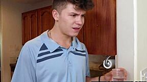 学生挑逗老师疯狂无套猛操